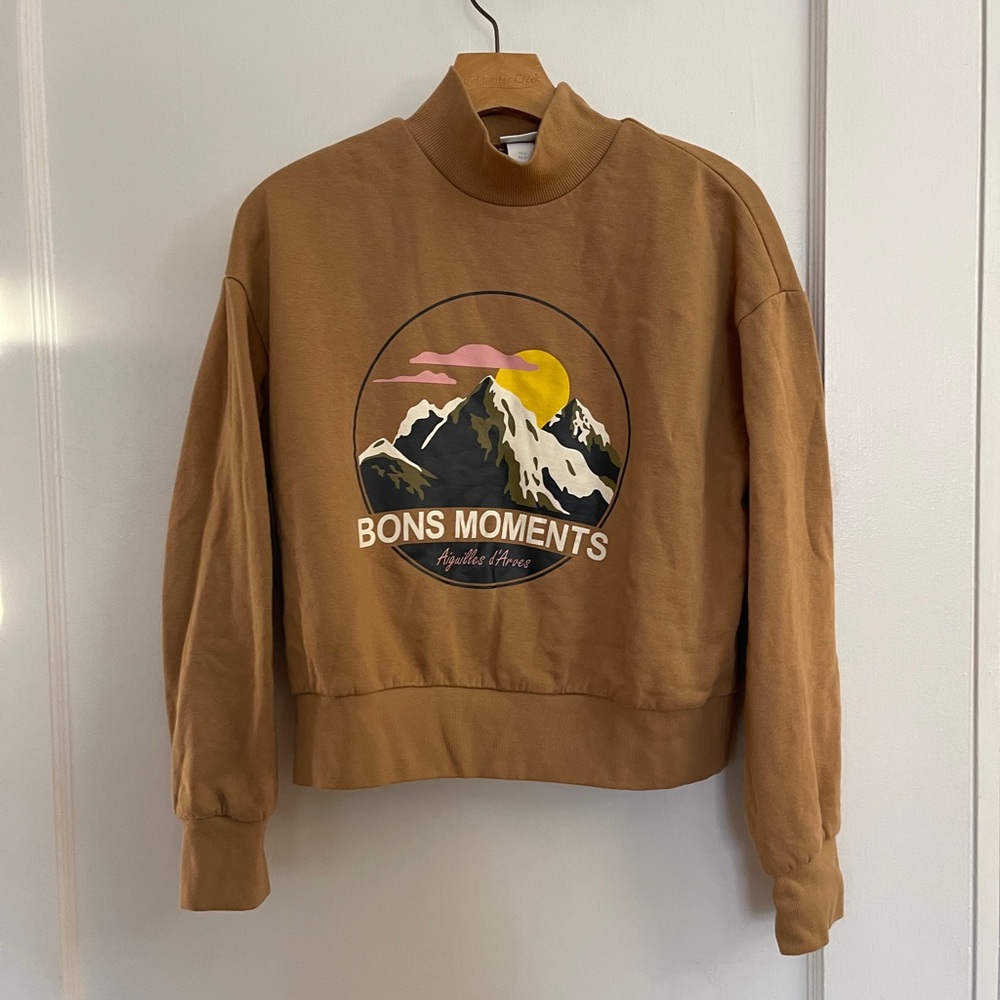 Bons Moments Mountain Graphic Crop Sweatshirt - Caramel